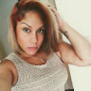 Meet your Posher, Elaine